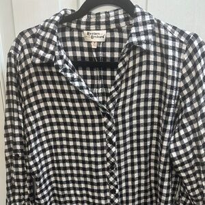 Hester & Orchard Ladies Black & White Flannel Checkered Button Down Shirt Medium